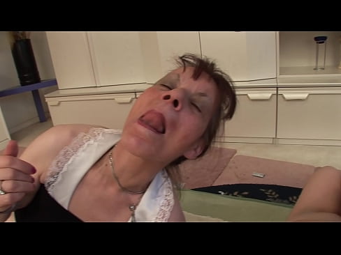 ❤️ Dua nenek dan seorang datuk bertiga ☑ Video lucah pada ms.com-pornzog.ru ﹏