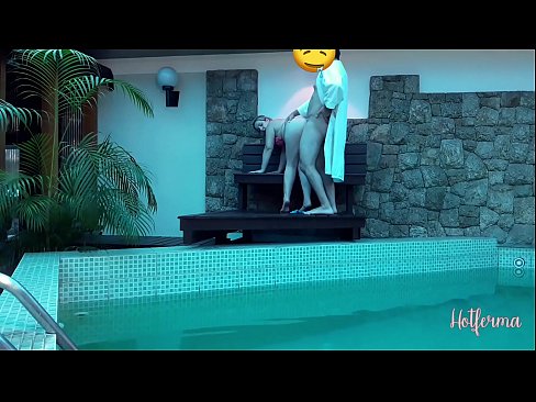 ❤️ Bos menjemput pembantu rumah ke kolam, tetapi tidak dapat menahan panas ☑ Video lucah pada ms.com-pornzog.ru ﹏